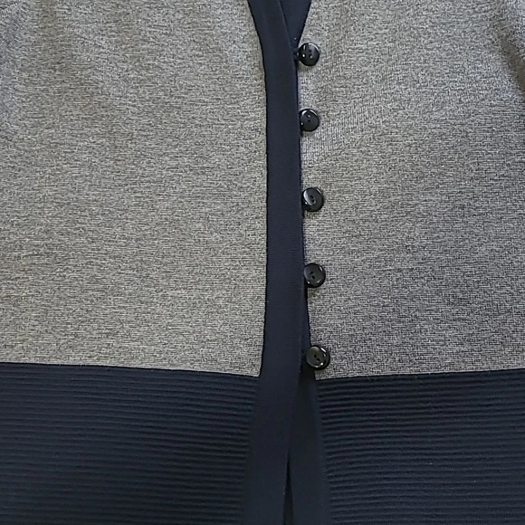 Vintage Dana Buchman Extra Fine Merino Wool Grey & Navy Long Cardigan - Size Sm - Picture 3 of 7